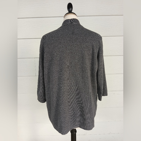 Spring & Mercer Gray Sweater/Cardigan 3/4 Sleeve Size Large - Picture 3 of 8